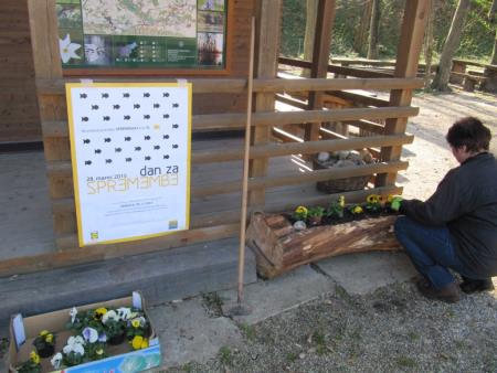 Spomladanska akcija čiščenja in urejanja okolja ter 6. dan za spremembe 18